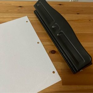 3 hole punch